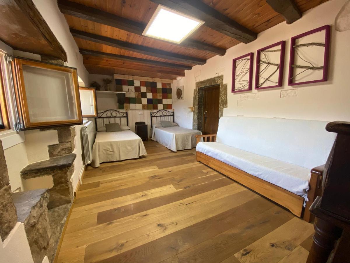 فيلا Casa Senera Santa Cruz de la Serós المظهر الخارجي الصورة