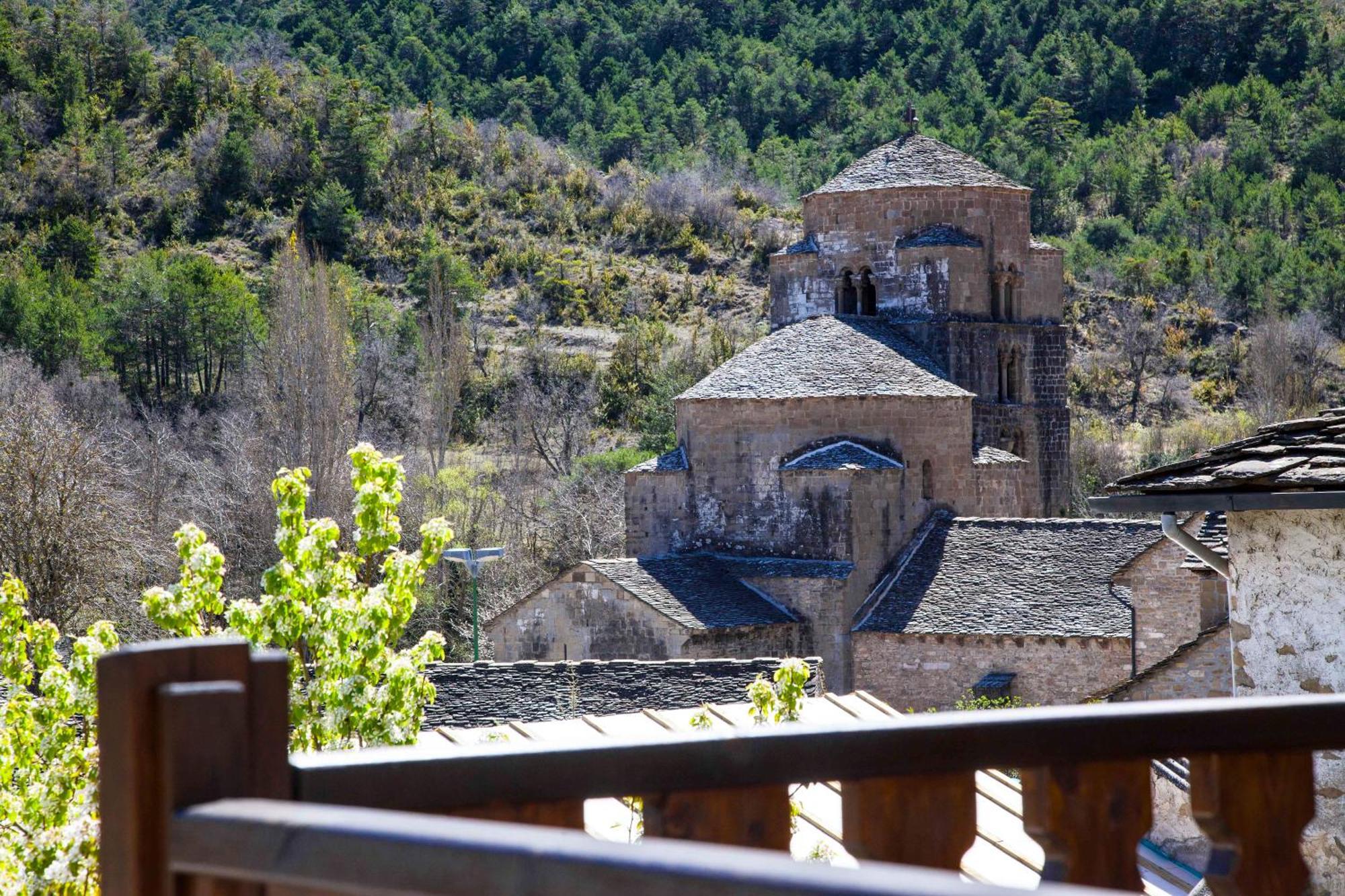 فيلا Casa Senera Santa Cruz de la Serós المظهر الخارجي الصورة